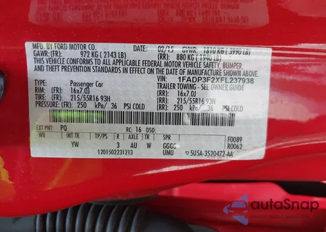 2015 Ford Focus Se z USA, uszkodzony, nr VIN 1FADP3F2XFL237938